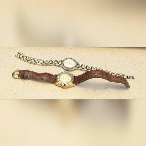 WORKING women's Watch Lot Carriage And Timex Indiglo - Picture 3 of 4